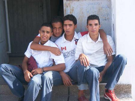moi et yousef et adil et simo = vaw